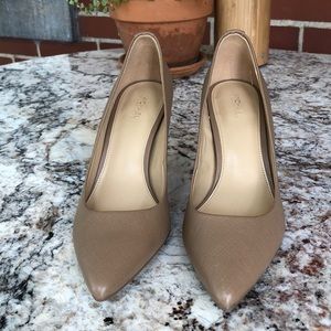 Michael Kors nude Heels Brand New!